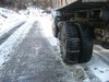 Tale of Snow, Chains and Rocks